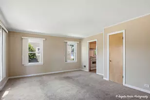 1972 Fargo Ave, Des Plaines, IL 60018 - Photo 3