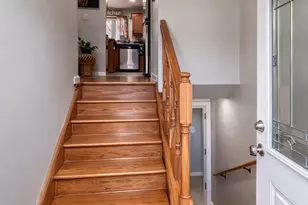 5N087 Mary Ct, Saint Charles, IL 60175 - Photo 3