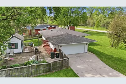 11N802 Win Haven Drive, Elgin, IL 60124 - Photo 21