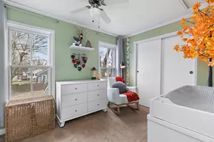 1 Adams St, East Dundee, IL 60118 - Photo 17