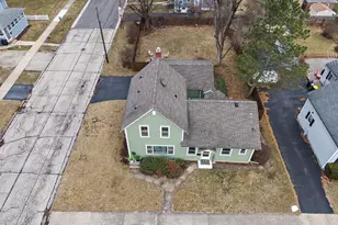 1 Adams St, East Dundee, IL 60118 - Photo 27