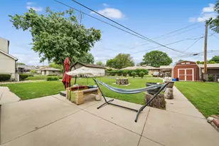 18148 State Line Ave, Lansing, IL 60438 - Photo 23