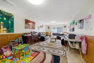 7849 W 79th Pl, Bridgeview, IL 60455 - Photo 13