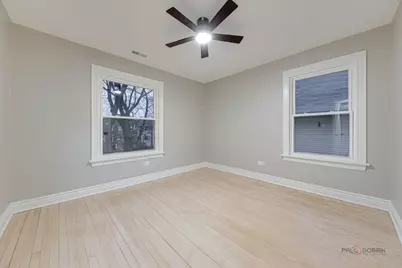 131 N Taylor Avenue, Oak Park, IL 60302 - Photo 23