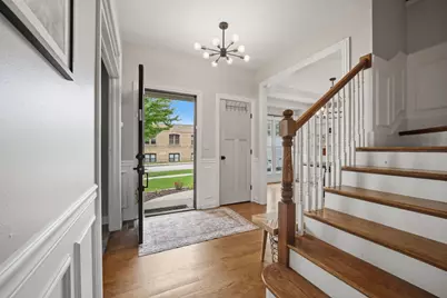 118 N 11th Avenue, Saint Charles, IL 60174 - Photo 9