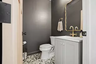 118 N 11th Ave, Saint Charles, IL 60174 - Photo 17