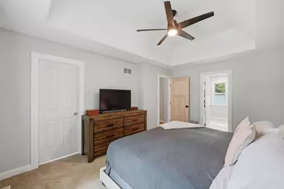 118 N 11th Avenue, Saint Charles, IL 60174 - Photo 19