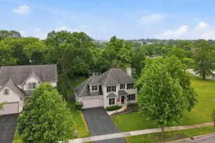 118 N 11th Ave, Saint Charles, IL 60174 - Photo 5
