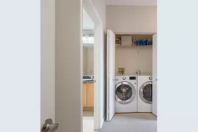 435 W Erie Street #2204, Chicago, IL 60654 - Photo 7