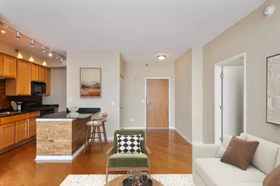 435 W Erie Street #2204, Chicago, IL 60654 - Photo 5