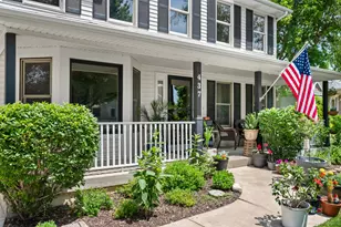 437 W Dekalb Dr, Maple Park, IL 60151 - Photo 3
