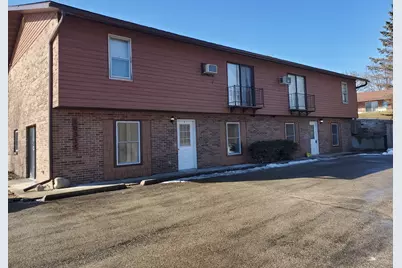 10315 Il Route 47 Road #B, Hebron, IL 60034 - Photo 1