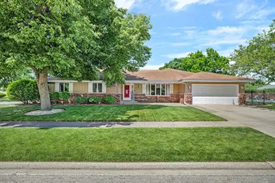 417 Greenfield Road, Shorewood, IL 60404 - Photo 1
