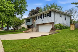 7341 East Ave, Hanover Park, IL 60133 - Photo 29