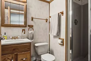 7341 East Ave, Hanover Park, IL 60133 - Photo 25