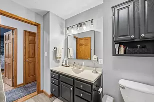 7341 East Ave, Hanover Park, IL 60133 - Photo 15