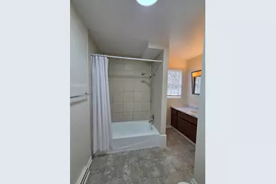 608 N Washington Avenue #UPPER, Batavia, IL 60510 - Photo 7