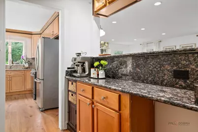 235 Coolidge Avenue, Barrington, IL 60010 - Photo 17