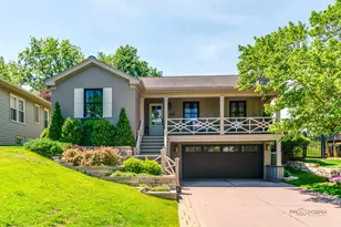 235 Coolidge Ave, Barrington, IL 60010 - Photo 1