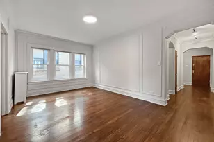 1716 W Estes Ave, Chicago, IL 60626 - Photo 7