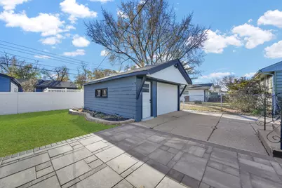 19 Mohawk Drive, Thornton, IL 60476 - Photo 7