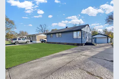 19 Mohawk Drive, Thornton, IL 60476 - Photo 3