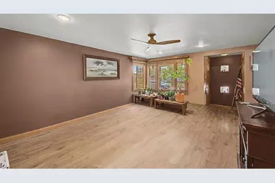 12801 S Exchange Avenue, Chicago, IL 60633 - Photo 5