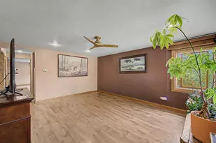 12801 S Exchange Ave, Chicago, IL 60633 - Photo 3