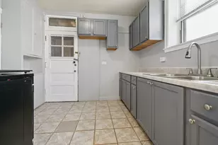 8503 S Drexel Ave, Chicago, IL 60619 - Photo 9