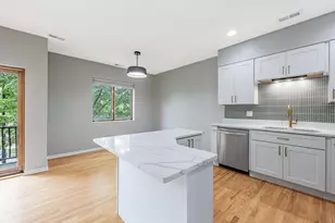 3154 N Oleander Ave, Chicago, IL 60707 - Photo 7
