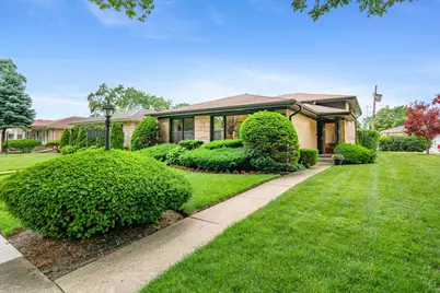 8446 Avers Avenue, Skokie, IL 60076 - Photo 1