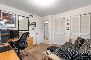8446 Avers Ave, Skokie, IL 60076 - Photo 15