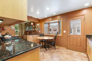 8446 Avers Ave, Skokie, IL 60076 - Photo 11