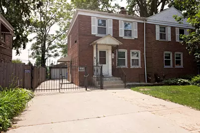 5167 W 63rd Place, Chicago, IL 60638 - Photo 1