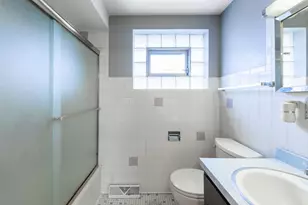 5530 S Merrimac Ave, Chicago, IL 60638 - Photo 9