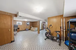5142 S Lockwood Ave, Chicago, IL 60638 - Photo 11