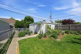 5142 S Lockwood Ave, Chicago, IL 60638 - Photo 17