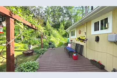 5210 Hilltop Drive, Wonder Lake, IL 60097 - Photo 25