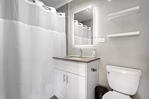 6301 N Sheridan Rd, Chicago, IL 60660 - Photo 13