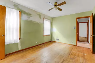 2332 Florence Street, Blue Island, IL 60406 - Photo 15
