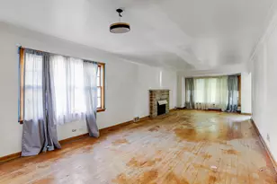 2332 Florence St, Blue Island, IL 60406 - Photo 5