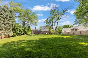 908 Kennebec Ln, Naperville, IL 60563 - Photo 23
