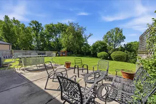 3007 Greenwood Rd, Hazel Crest, IL 60429 - Photo 7