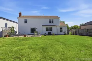 3007 Greenwood Rd, Hazel Crest, IL 60429 - Photo 5