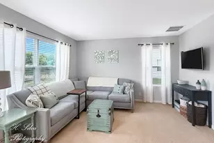 [Address not provided], Hampshire, IL 60140 - Photo 3