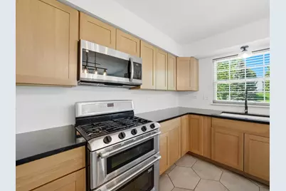 225 Parkside Lane, Oswego, IL 60543 - Photo 23
