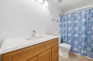 225 Parkside Ln, Oswego, IL 60543 - Photo 25