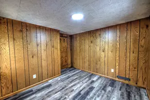 309 N Market St, Hoopeston, IL 60942 - Photo 21
