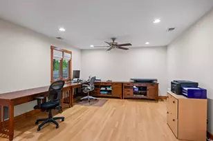 23W212 Blackcherry Ln, Glen Ellyn, IL 60137 - Photo 31