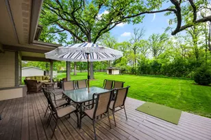 23W212 Blackcherry Ln, Glen Ellyn, IL 60137 - Photo 35